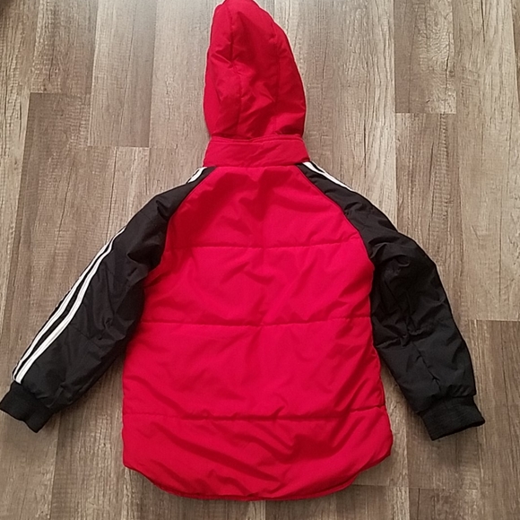 adidas Boys Red & Black Reversible Jacket 5 - Picture 6 of 12